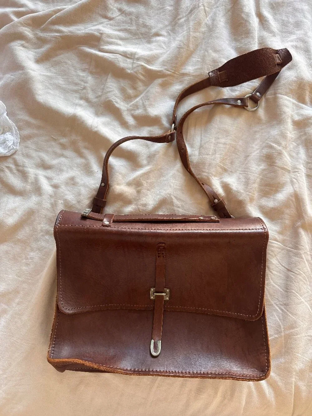 BillyKirk 236 Brown Satchel